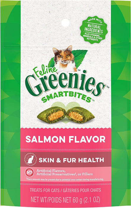 Greenies Feline SMARTBITES Skin & Fur Crunchy and Soft Textured Adult Natural Cat Treats, Chicken Flavor, 16 Oz. Tub